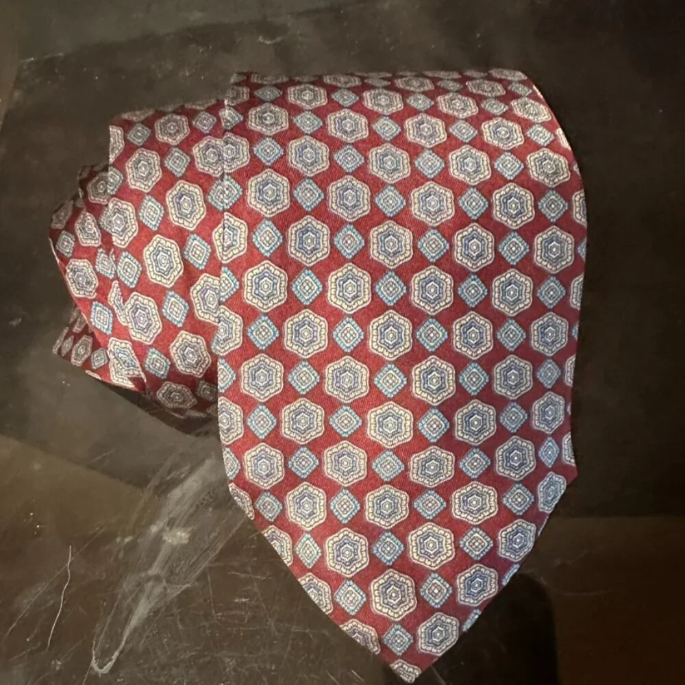 Gucci Silk Tie Medallion Mens Gift Geometric Art Necktie Luxury Blue Red Office